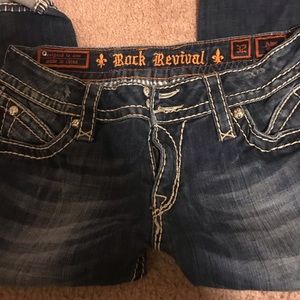 Rock Revival capris